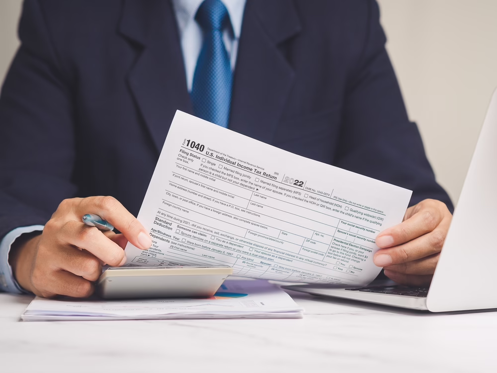 Tax Services: How Pros Simplify Filing